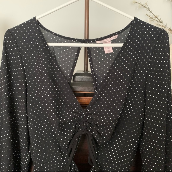 Victoria's Secret Black & White Polka Dot Romper, Size XS - Picture 6 of 16